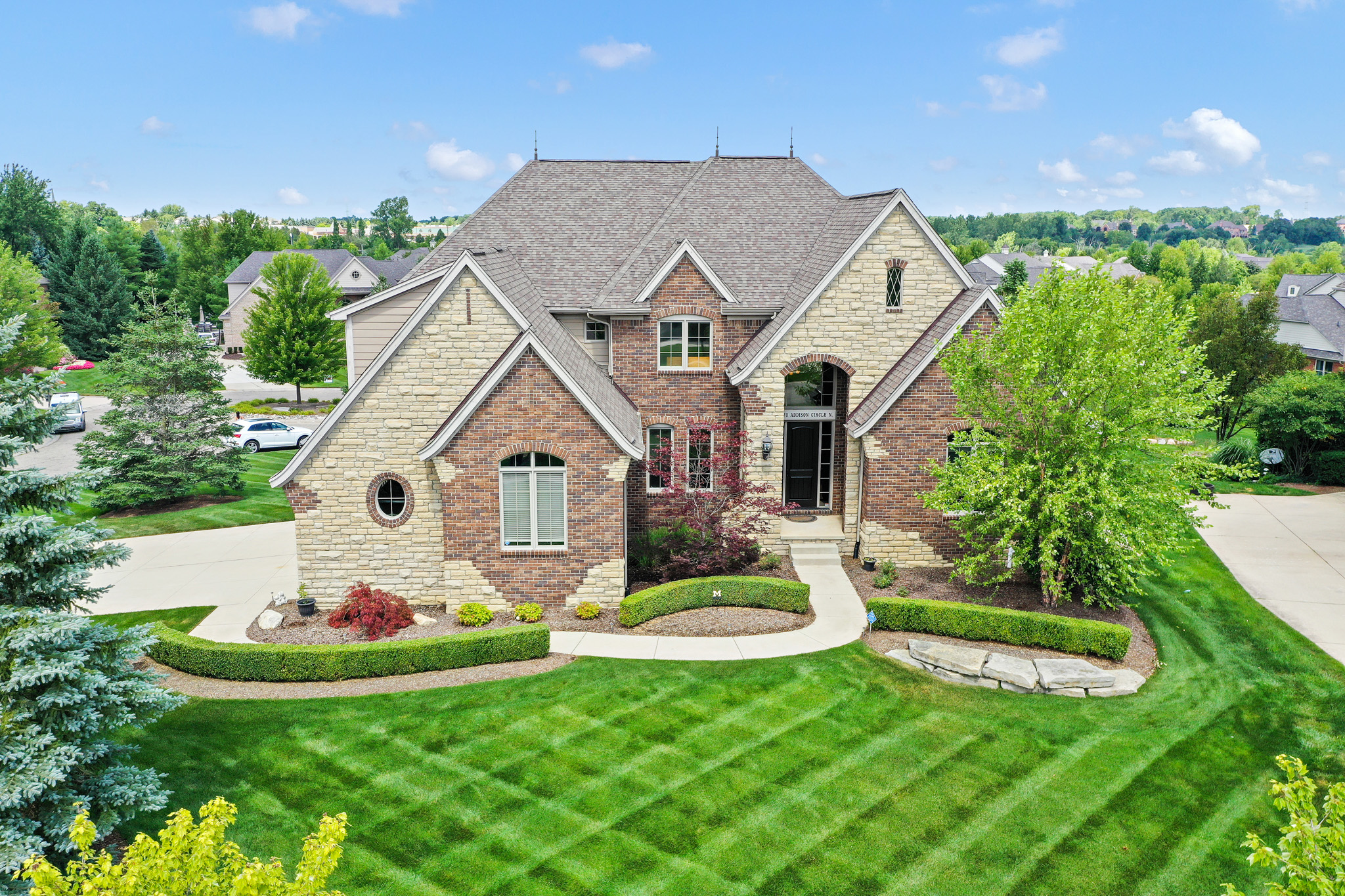 SOLD 2870 Addison Circle North