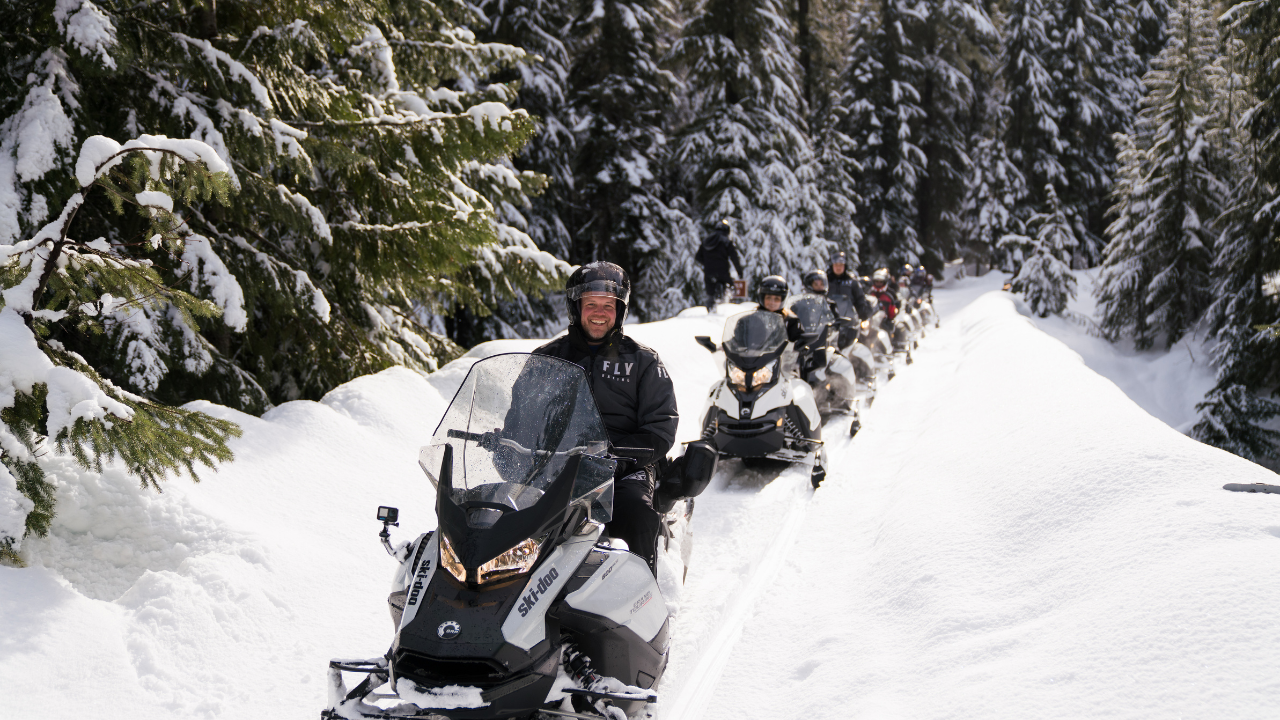 Cle Elum Snowmobiling Adventures